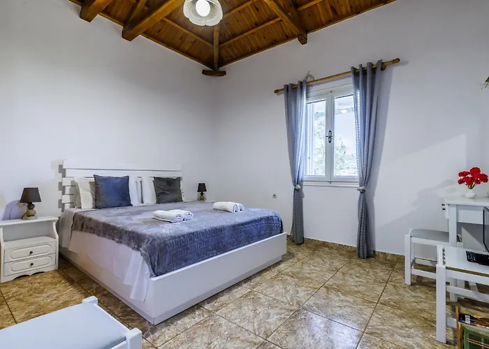 Anesis 1 Panormos (Skopelos)